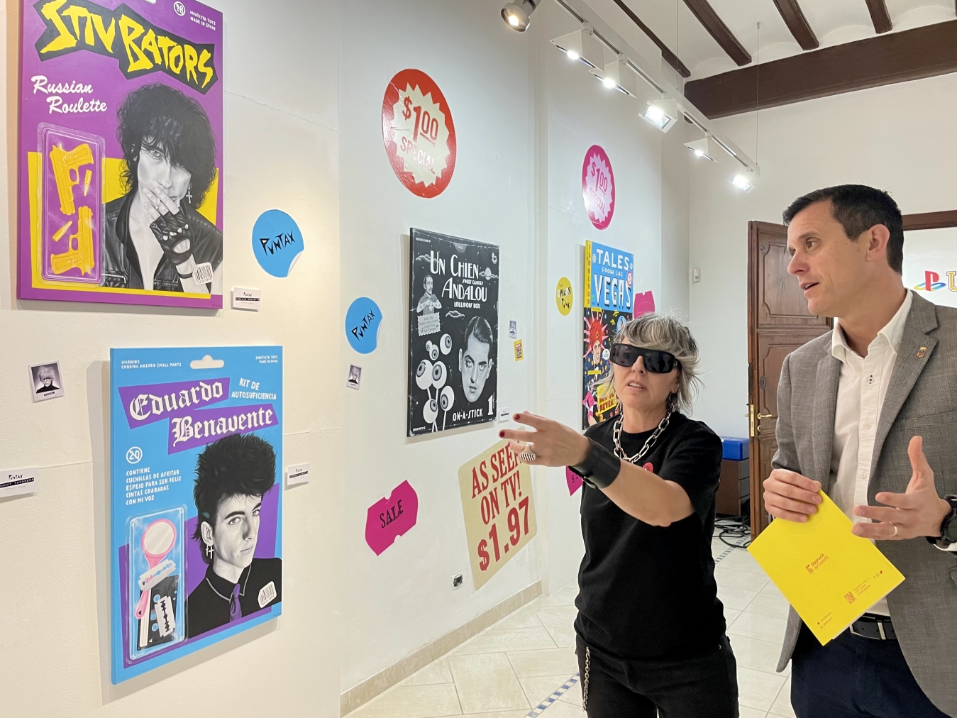 El ECO Les Aules abre sus puertas a la exposición ‘Artículos de kiosko’ de la artista Puntax