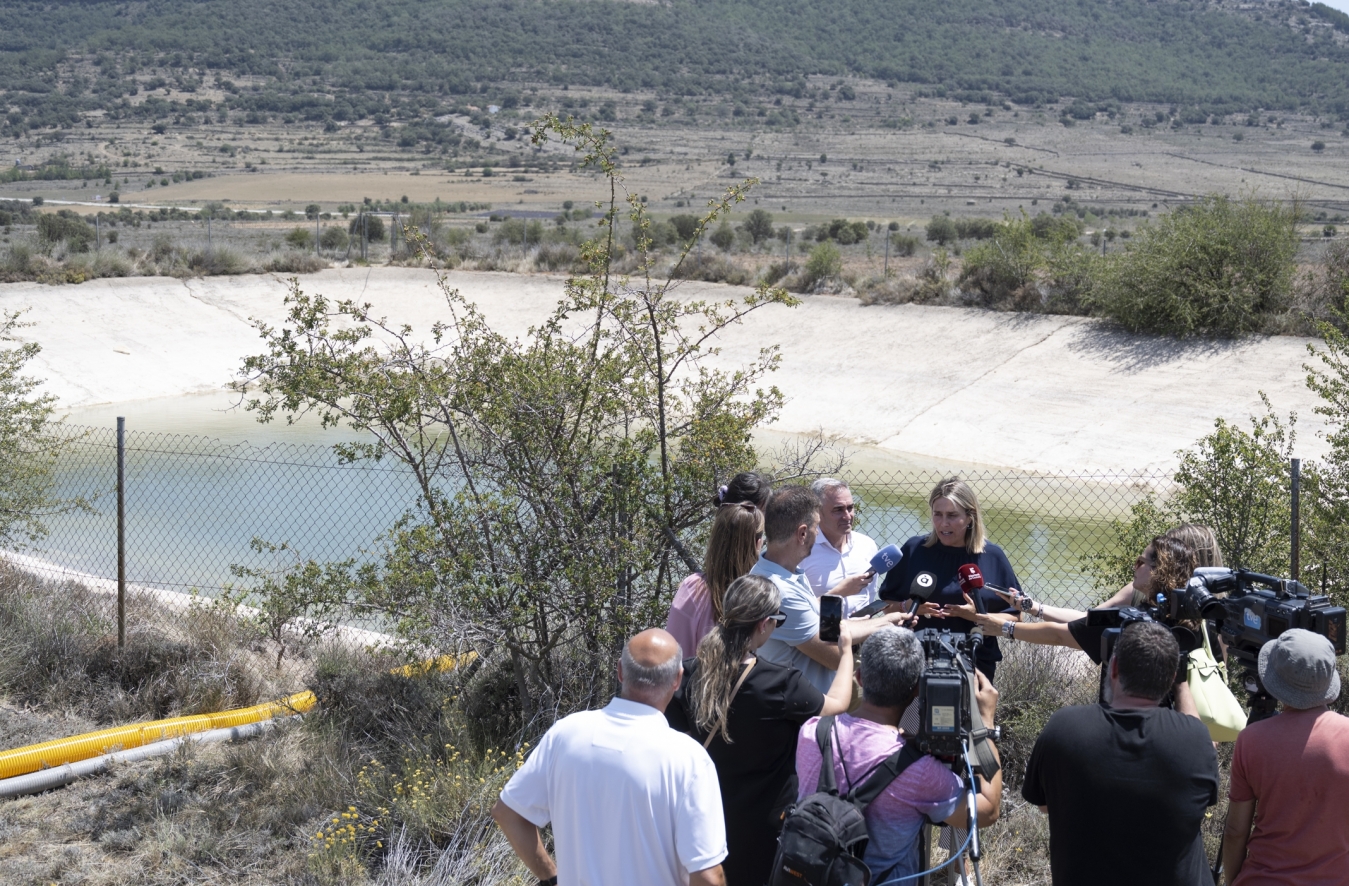 Marta Barrachina destaca la sensibilidad y agilidad del Consell de Mazón al destinar 1,4 Md€ para garantizar el abastecimiento de agua a las explotaciones ganaderas ante la situación de sequía